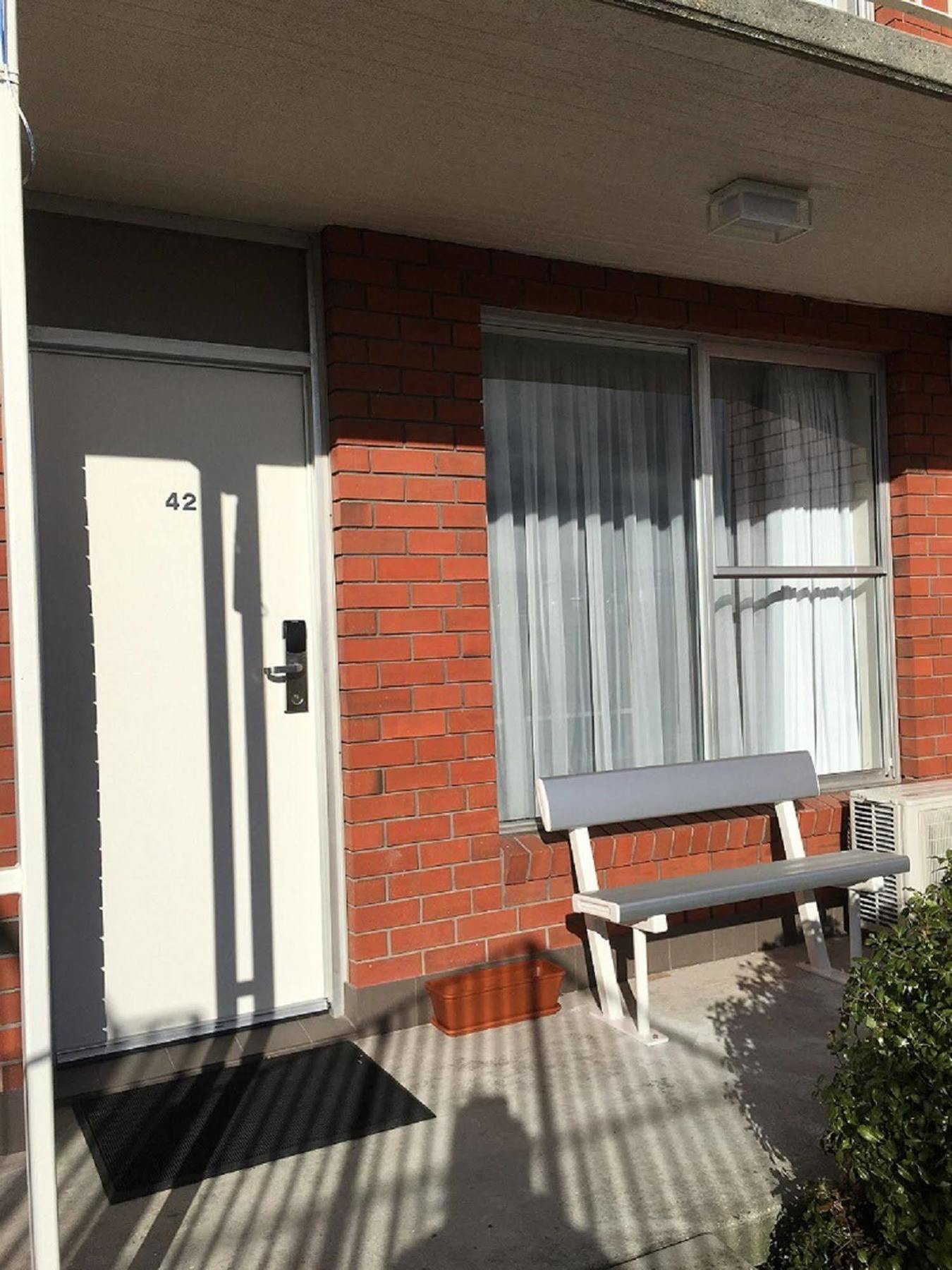 Argosy Motor Inn Девънпорт Екстериор снимка